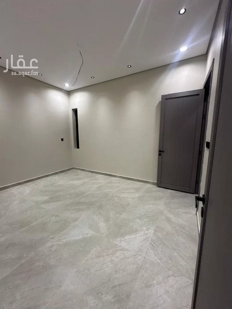 فيلا للبيع في شارع البدر, حي الشروق, مدينة الدمام, المنطقة الشرقية 9