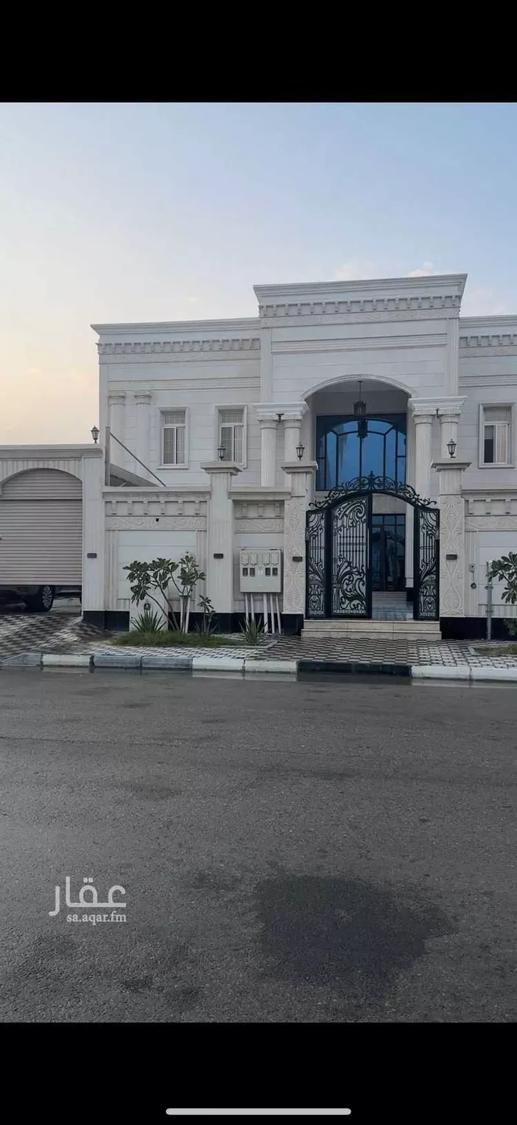 فيلا للبيع في شارع حنظلة ابن الطفيل, حي التحلية, مدينة الخبر, المنطقة الشرقية