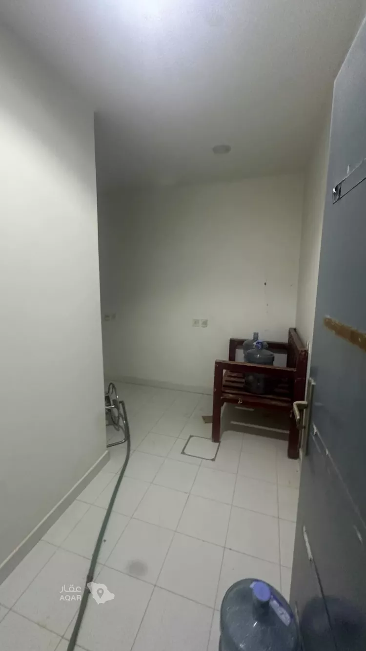 دور للإيجار في شارع أحمد بن محمد الخالدي, حي عكاظ, مدينة الرياض, منطقة الرياض 14
