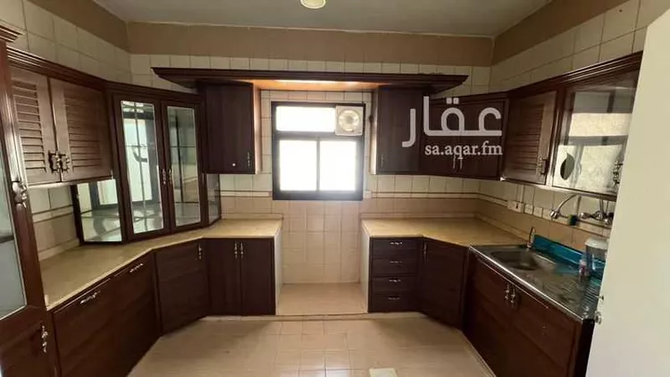 شقة للإيجار في شارع أسعد الحطابي, حي العريجاء الأوسط, مدينة الرياض, منطقة الرياض صورة 3