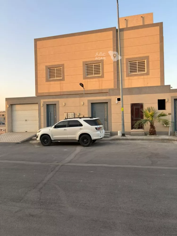 دور للإيجار في شارع أحمد بن محمد الخالدي, حي عكاظ, مدينة الرياض, منطقة الرياض