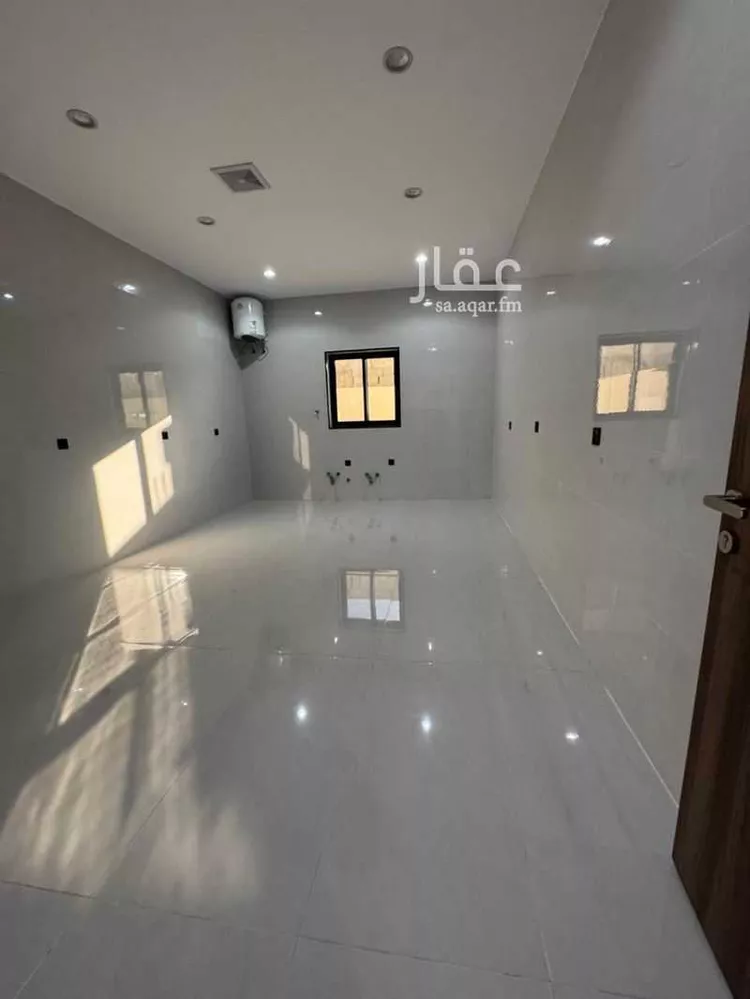 Floor for Sale in Medina King Fahd صورة 2