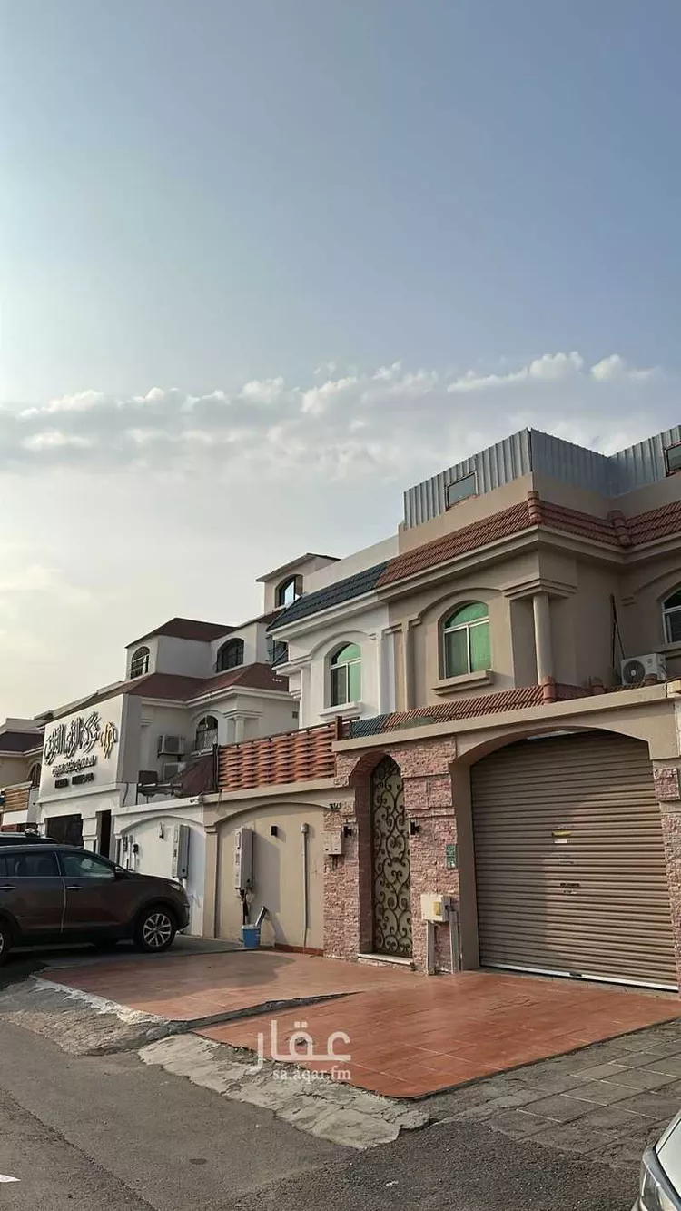 فيلا للبيع في شارع صفية بنت عبدالمطلب, حي المحمدية, مدينة جدة, منطقة مكة المكرمة صورة 2
