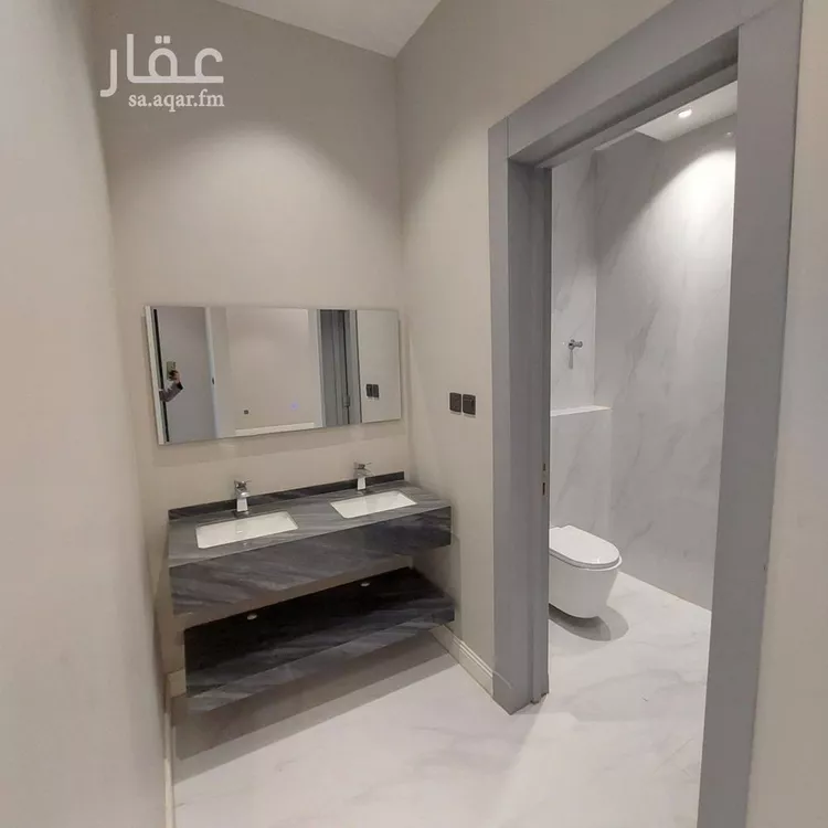 فيلا للبيع في شارع عبدالله ابن وهب, حي النرجس, مدينة الرياض, منطقة الرياض صورة 2