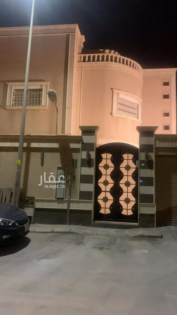 فيلا للبيع في شارع محمد بن الحسين, حي الربيع, مدينة الرياض, منطقة الرياض صورة 4