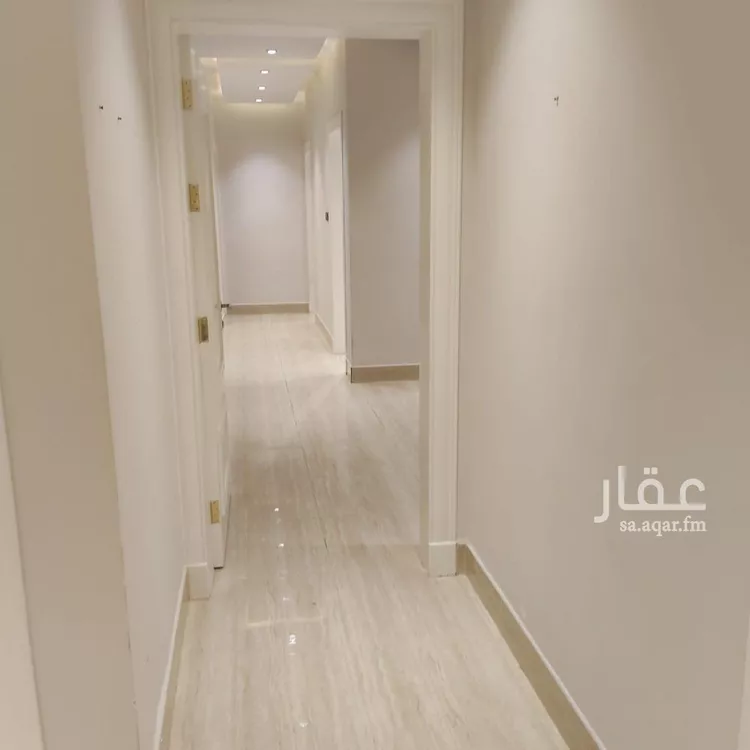 شقة للإيجار في شارع ابراهيم بن الاحمدي, حي القيروان, مدينة الرياض, منطقة الرياض 1 صورة