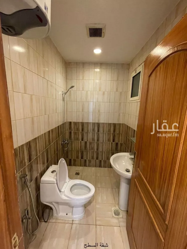 فيلا للبيع في شارع رقم 304, حي الياسمين, مدينة الرياض, منطقة الرياض صورة 3