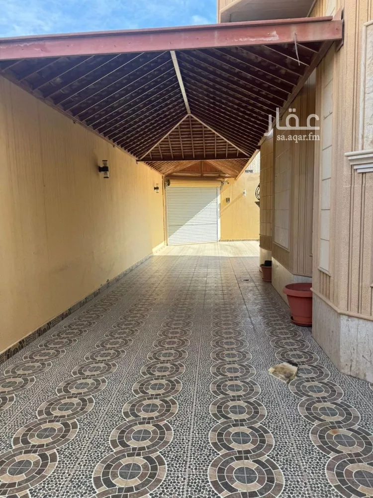 فيلا للبيع في شارع جبل العوصاء, حي التعاون, مدينة الرياض, منطقة الرياض صورة 5