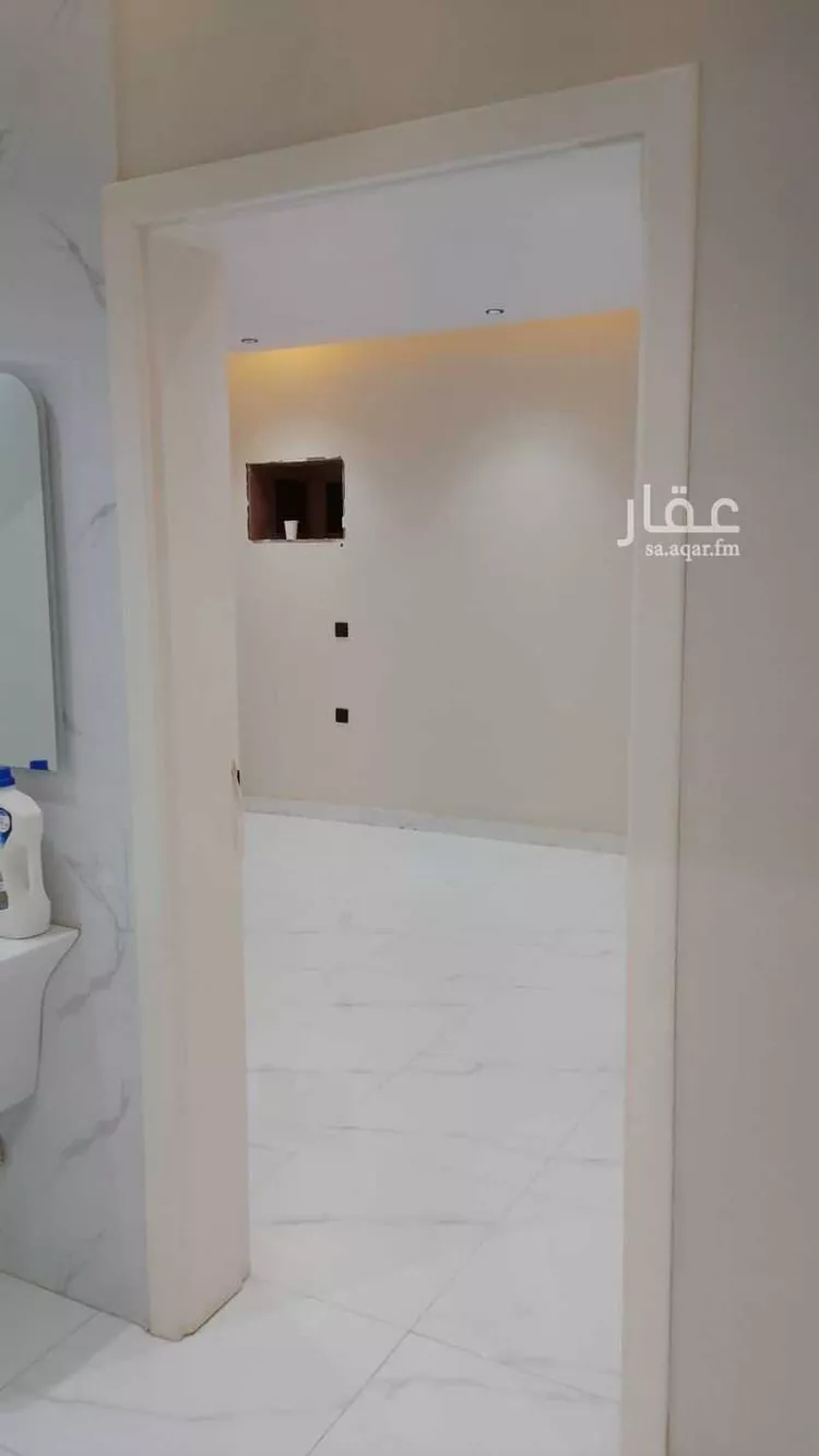 شقة للإيجار في شارع ميناء الاحمدي, حي الرياض, مدينة جدة, منطقة مكة المكرمة صورة 4