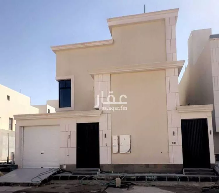 Floor for Sale in Riyadh Al Janadriyah