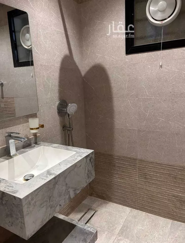 دور للبيع في شارع الشويرف, حي قرطبة, مدينة الرياض, منطقة الرياض صورة 4