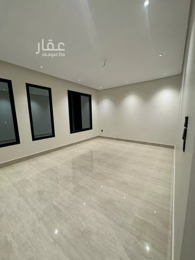 Villa for Sale in Al Khobar Al Amwaj 13