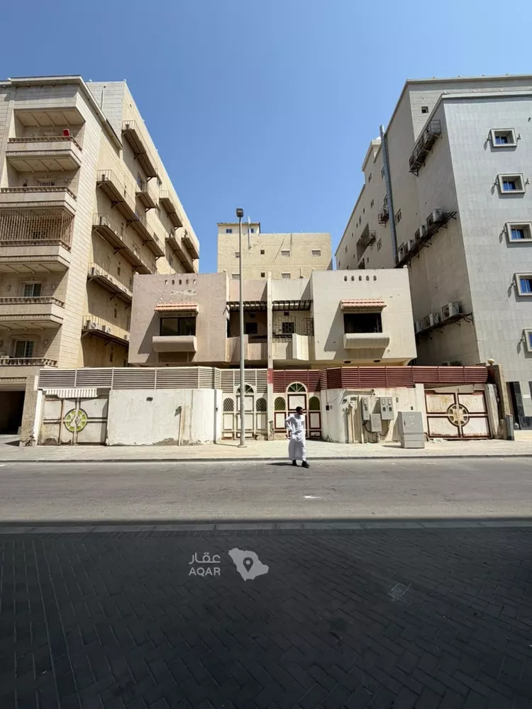 فيلا للبيع في شارع المعادي, حي الحمراء, مدينة جدة, منطقة مكة المكرمة 2