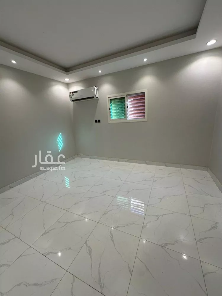 شقة للإيجار في شارع الخزنة, حي إشبيلية, مدينة الرياض, منطقة الرياض