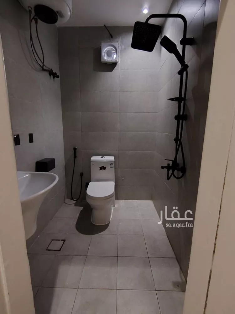 شقة للإيجار في شارع المغيره بن شعبه, حي المروج, مدينة الرياض, منطقة الرياض صورة 2