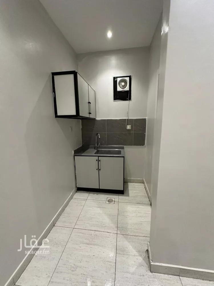 شقة للإيجار في شارع الخضار, حي المروج, مدينة الرياض, منطقة الرياض صورة 4