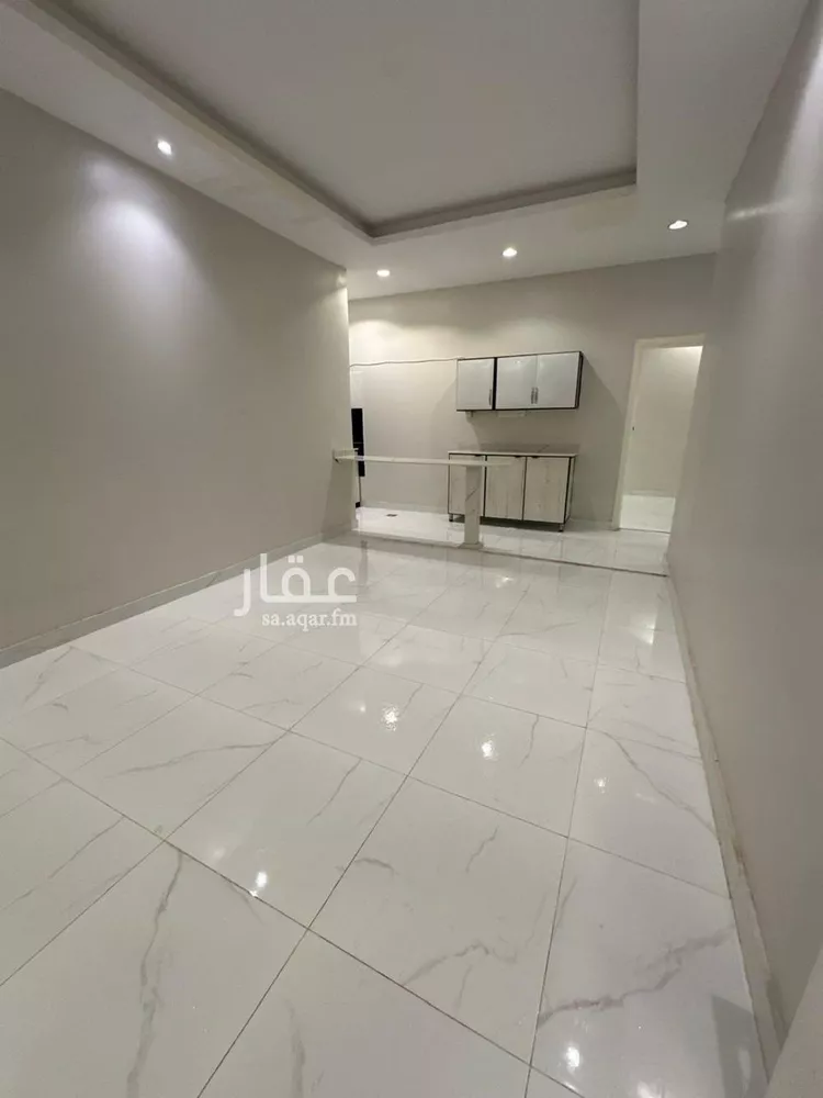 شقة للإيجار في شارع الخزنة, حي إشبيلية, مدينة الرياض, منطقة الرياض صورة 5