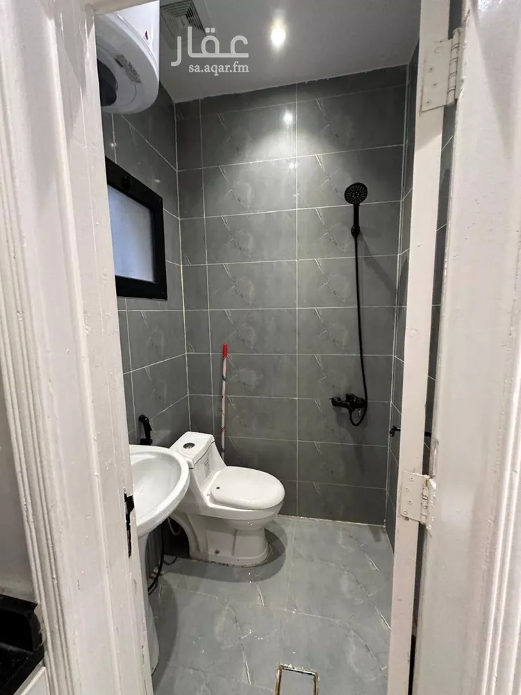 شقة للإيجار في شارع ابراهيم بن سعيد, حي الفاروق, مدينة الرياض, منطقة الرياض صورة 2