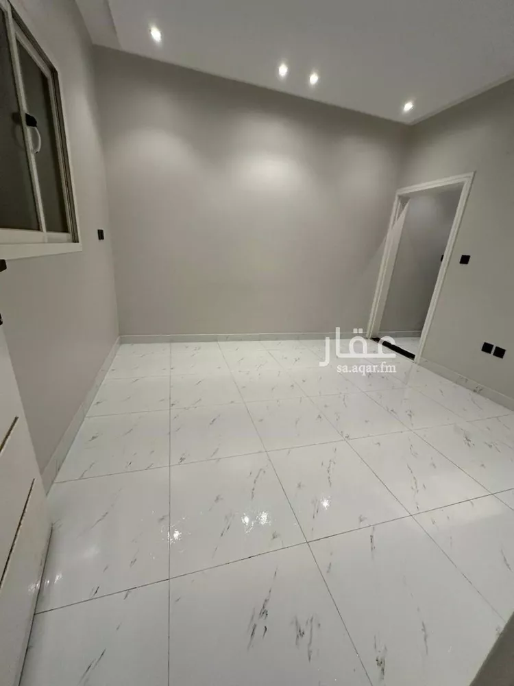 شقة للإيجار في شارع ابن شداد, حي الملز, مدينة الرياض, منطقة الرياض صورة 2