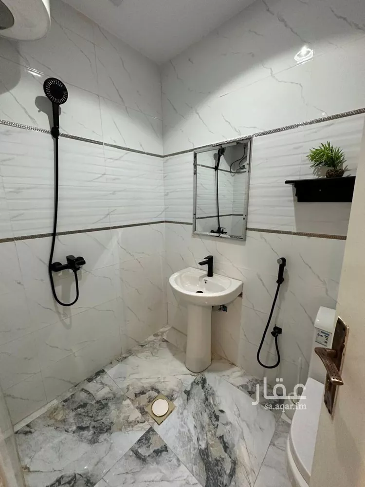 شقة للإيجار في شارع وادي البطحاء, حي الملقا, مدينة الرياض, منطقة الرياض صورة 2