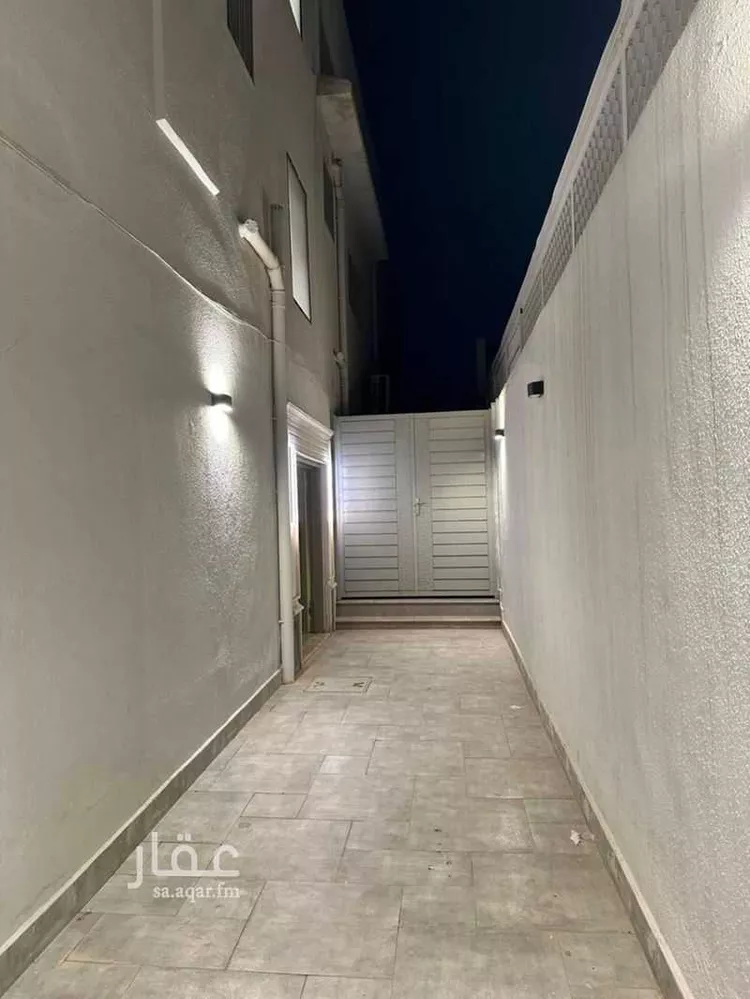 Building for Sale in Riyadh Ar Rawdah صورة 2