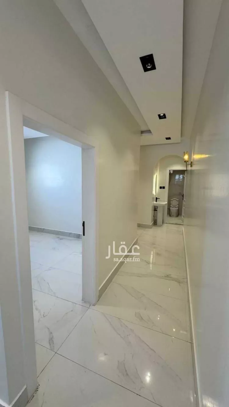 عمارة للبيع في شارع عبادة بن الصامت, حي الروضة, مدينة الرياض, منطقة الرياض صورة 5