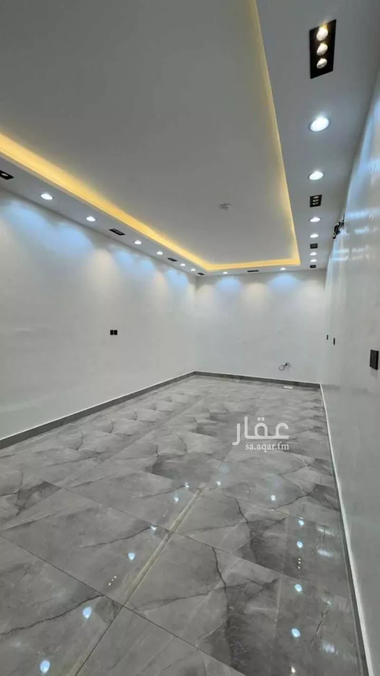 عمارة للبيع في شارع عبادة بن الصامت, حي الروضة, مدينة الرياض, منطقة الرياض صورة 3