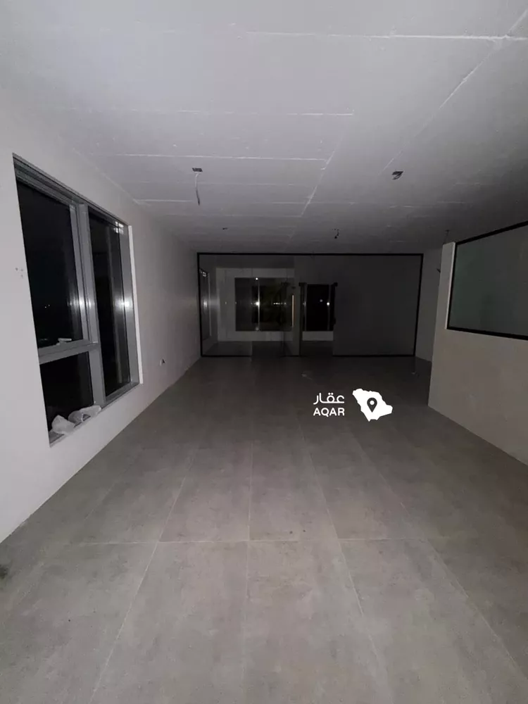 Commercial Office for Rent in Al Qatif Ash Shati 7