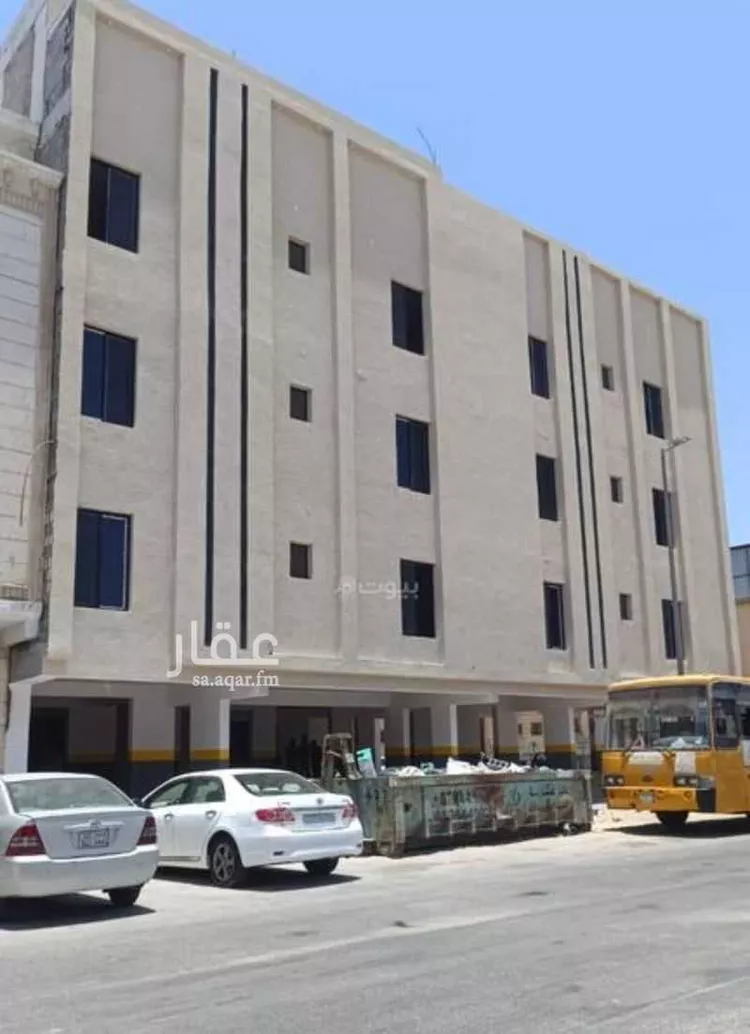 عمارة للإيجار في شارع الثالث والعشرون, حي الثقبة, مدينة الخبر, المنطقة الشرقية صورة 3