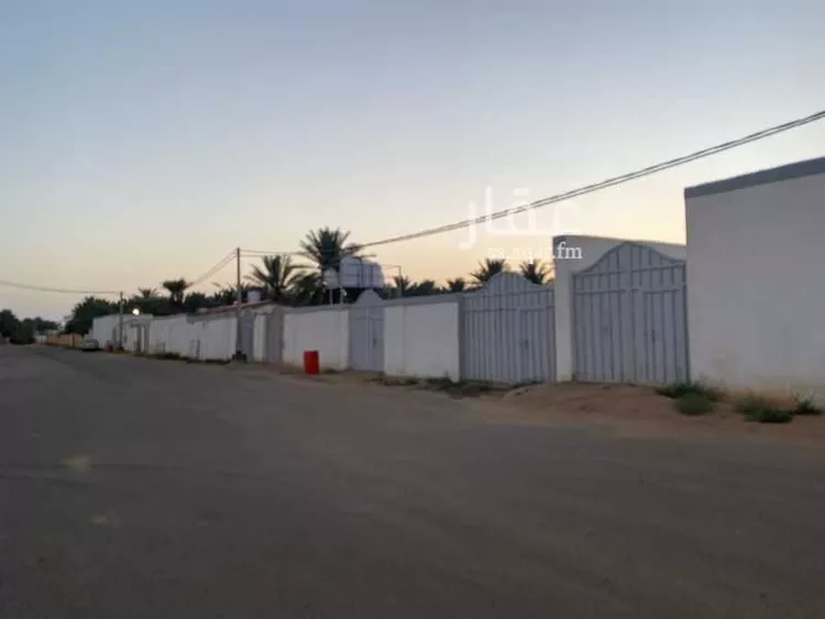 استراحة للإيجار في شارع القرعاء 1500, حي الشقة العليا, مدينة بريدة, منطقة القصيم