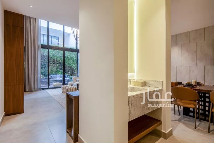 فيلا للبيع في شارع الامير متعب بن عبدالعزيز ، حي الصفا ، الرياض ، منطقة الرياض صورة 3