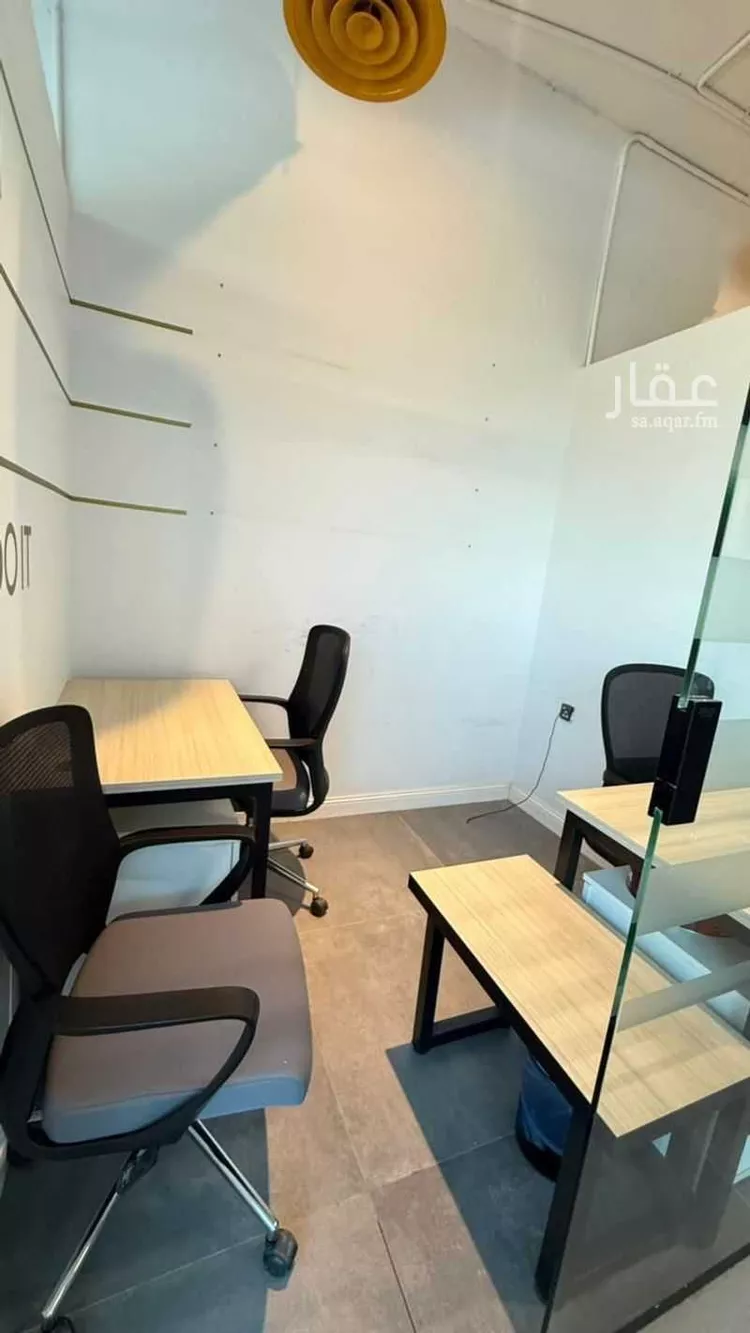 مكتب تجاري للإيجار في شارع صيدا, حي الدريهمية, مدينة الرياض, منطقة الرياض صورة 4
