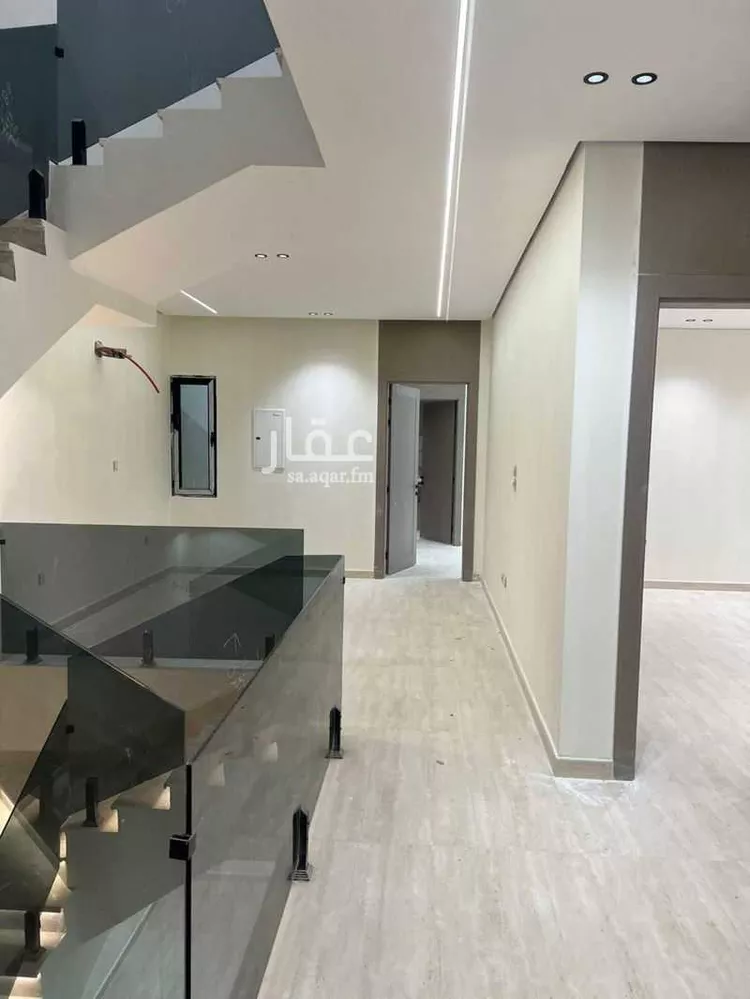 فيلا للبيع في شارع المنصور السعدي, حي ضاحية الملك فهد, مدينة الدمام, المنطقة الشرقية صورة 3