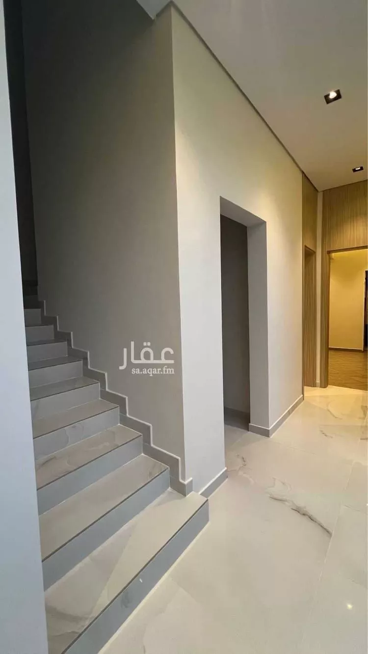 فيلا للبيع في شارع أبي بكر الوكيل, حي الخير, مدينة الرياض, منطقة الرياض صورة 2