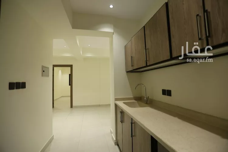 شقة للإيجار في شارع الخرمة, حي الورود, مدينة الرياض, منطقة الرياض