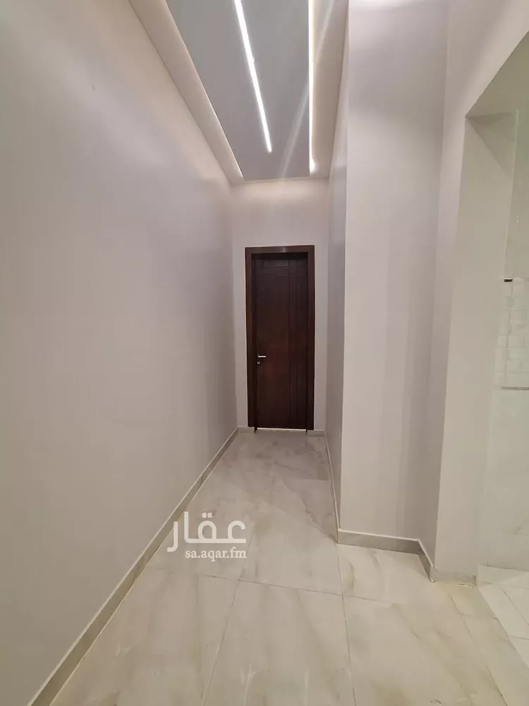 Floor for Sale in Riyadh An Nadhim 8