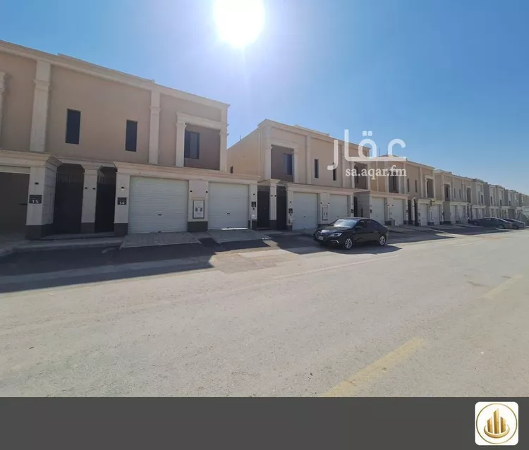 Floor for Sale in Riyadh Al Janadriyah 8