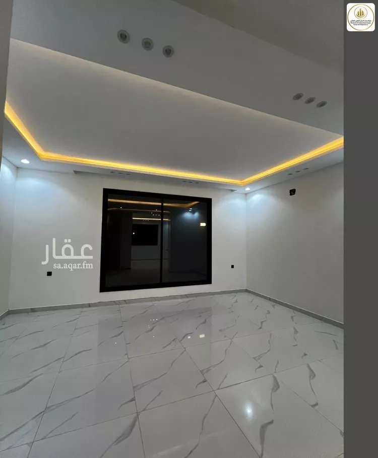 فيلا للبيع في شارع الشرق, حي الجنادرية, مدينة الرياض, منطقة الرياض 8