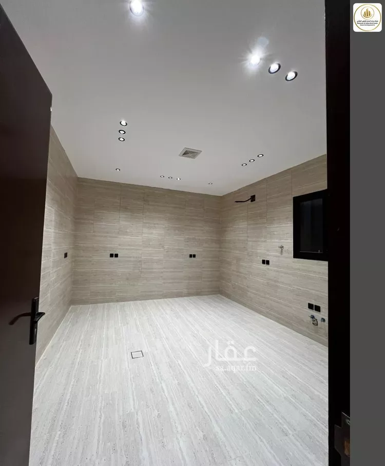 دور للبيع في شارع المحدار, حي المعيزيلة, مدينة الرياض, منطقة الرياض صورة 4