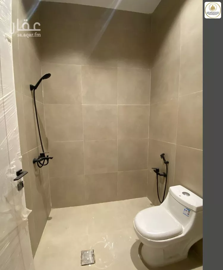 دور للبيع في شارع غصون, حي الجنادرية, مدينة الرياض, منطقة الرياض 7