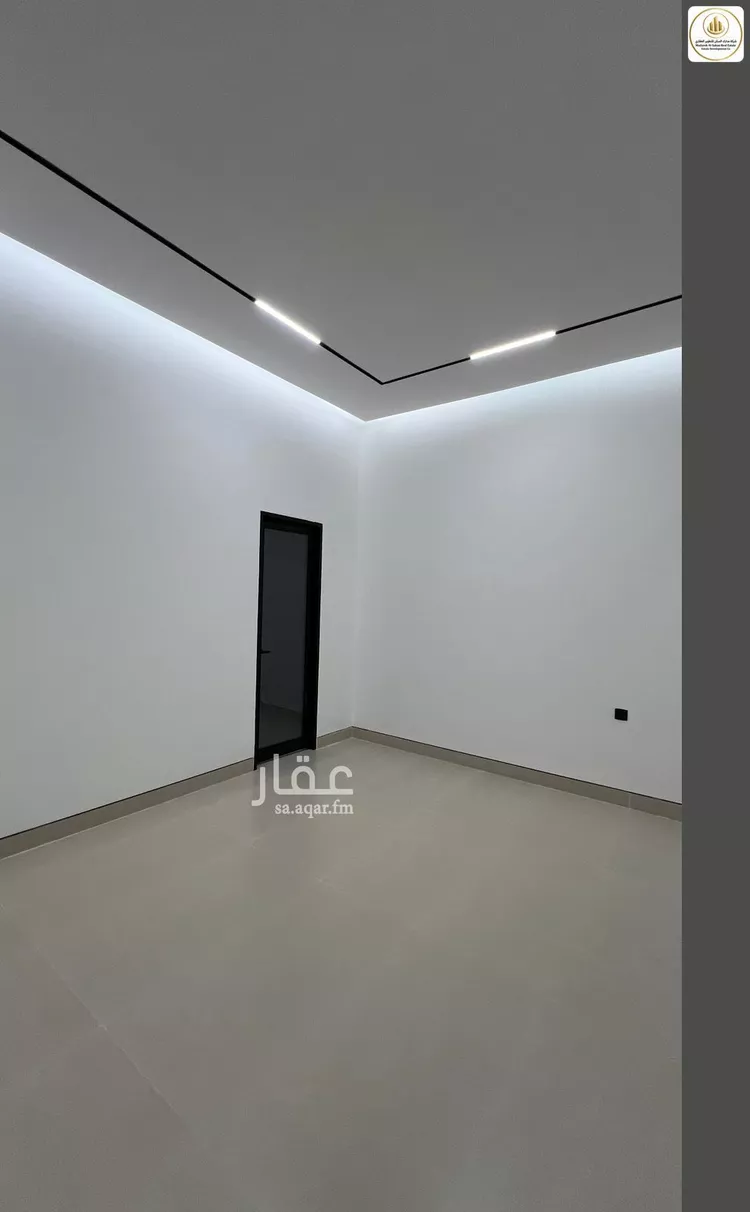 Floor for Sale in Riyadh Ar Rimal 24