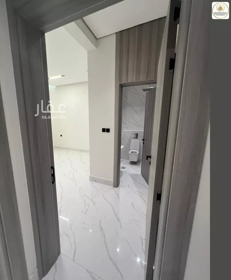 شقة للبيع في شارع الشيخ خليفة بن حمد ال ثاني, حي المعيزيلة, مدينة الرياض, منطقة الرياض صورة 4