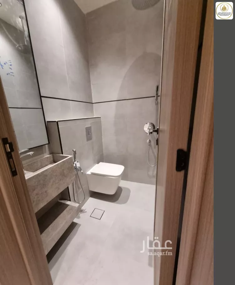 شقة للبيع في شارع طريق السلطان قابوس بن سعيد, حي المعيزيلة, مدينة الرياض, منطقة الرياض صورة 3