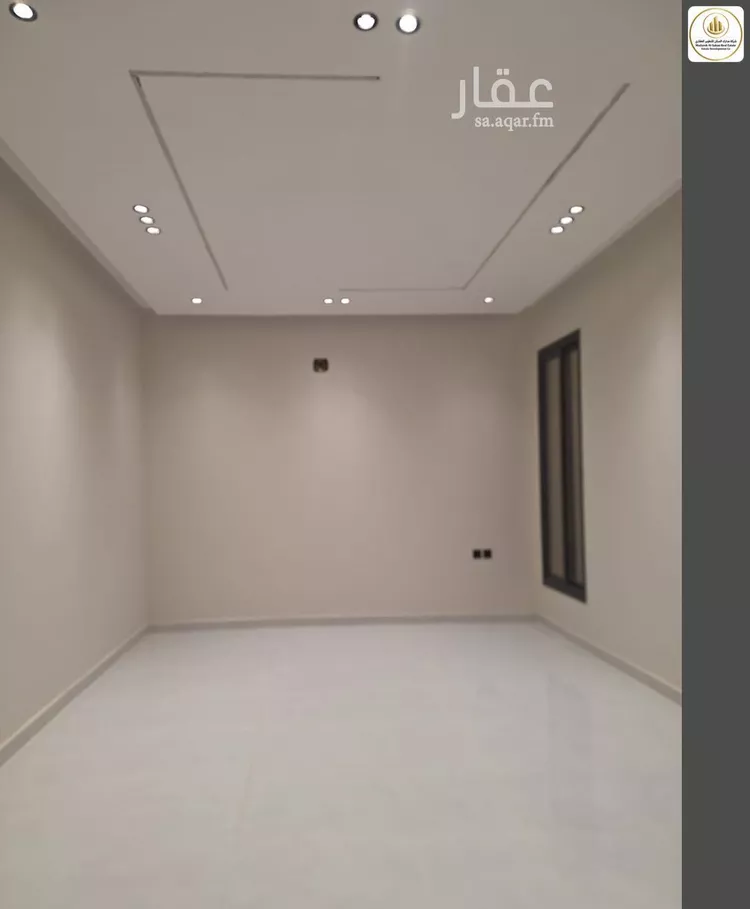 Floor for Sale in Riyadh Al Janadriyah 9