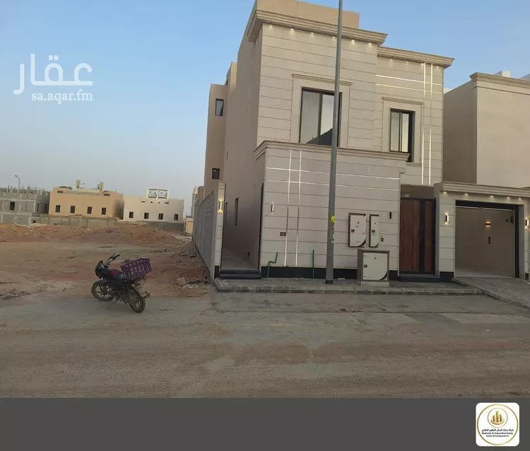 دور للبيع في شارع الضياء, حي الجنادرية, مدينة الرياض, منطقة الرياض 1 صورة