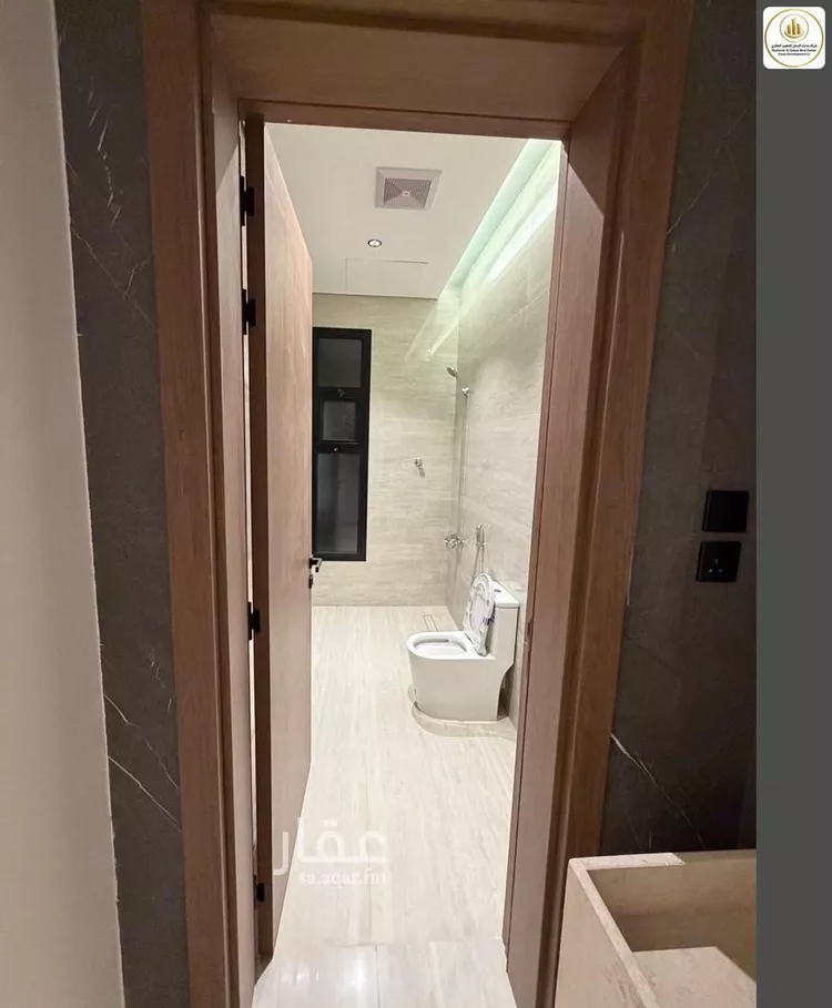 دور للبيع في شارع وادي الساحل, حي الرمال, مدينة الرياض, منطقة الرياض صورة 2