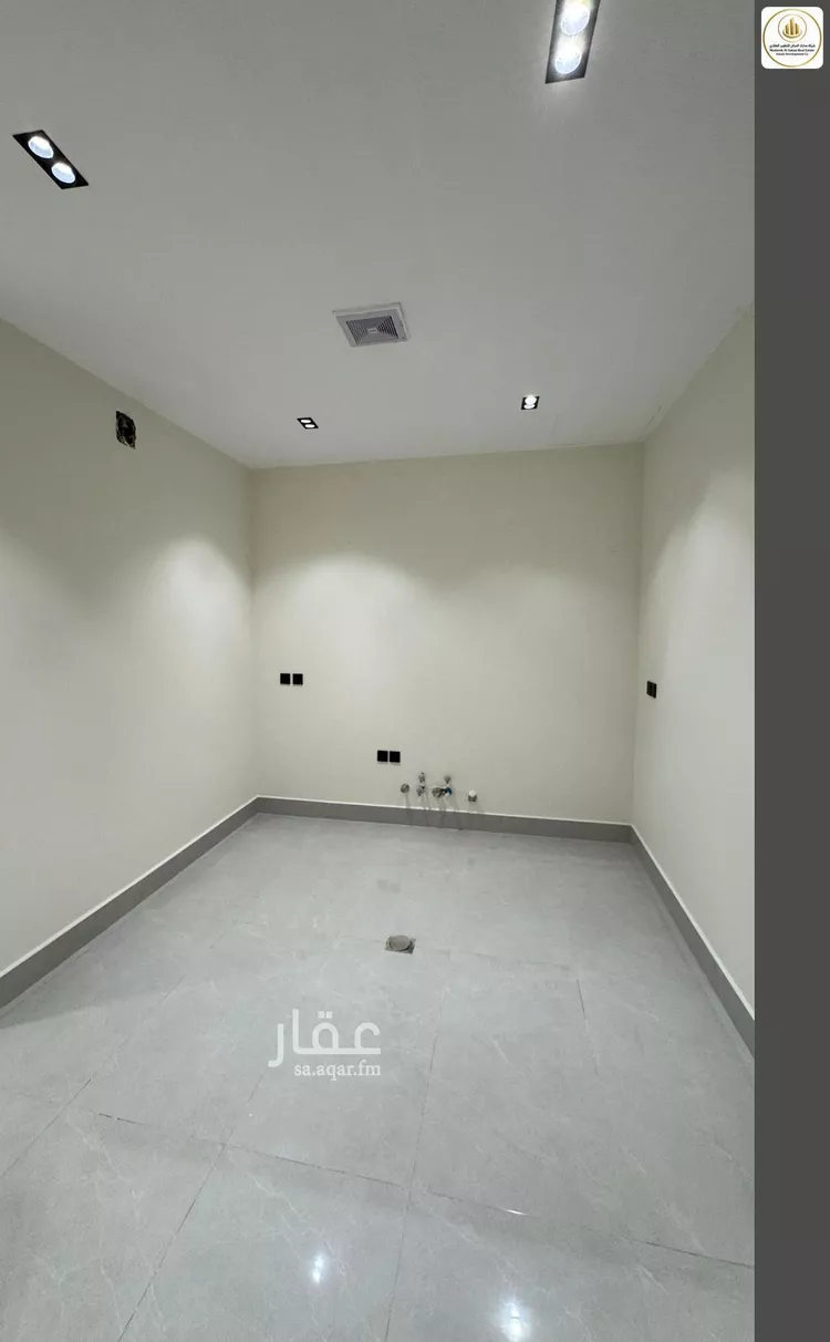 شقة للبيع في شارع أبي عطاء العطاردي, حي المعيزيلة, مدينة الرياض, منطقة الرياض 17