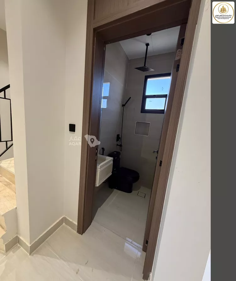 فيلا للبيع في شارع محمد سعيد حسن كمال, حي البيان, مدينة الرياض, منطقة الرياض 12