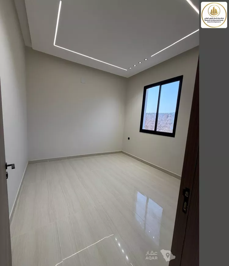 Floor for Sale in Riyadh Ash Sharq 14