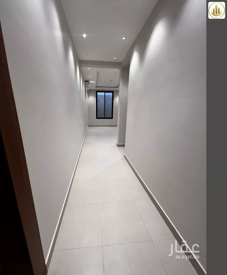 Floor for Sale in Riyadh Al Janadriyah 10